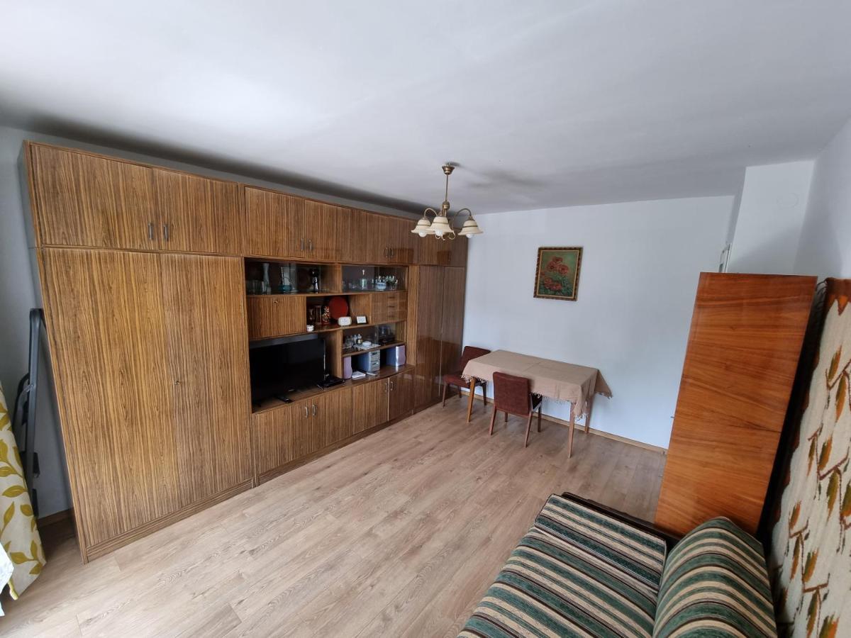 Apartment Komfortowe Mieszkanie W Centrum Lecz Na Uboczu Krakau